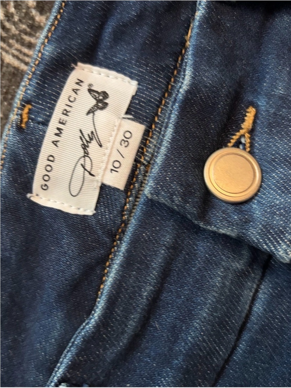 Good American Dolly Parton Jeans in Indigo. Size 10, Petite. - Picture 2 of 4